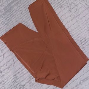 LULULEMON InStill High Rise leggings 25in